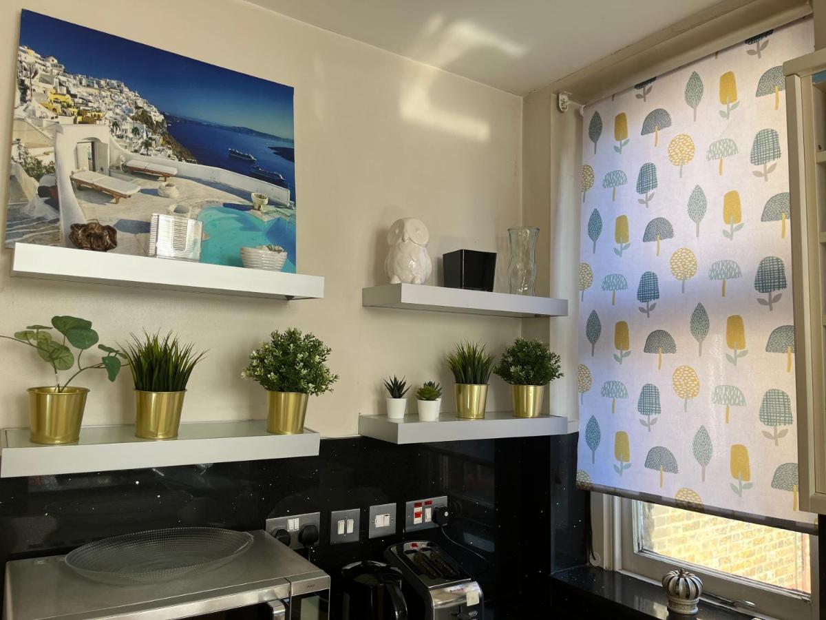 Stunning 1 Bedroom In Stunning Location - Mayfair Area Лондон Екстер'єр фото