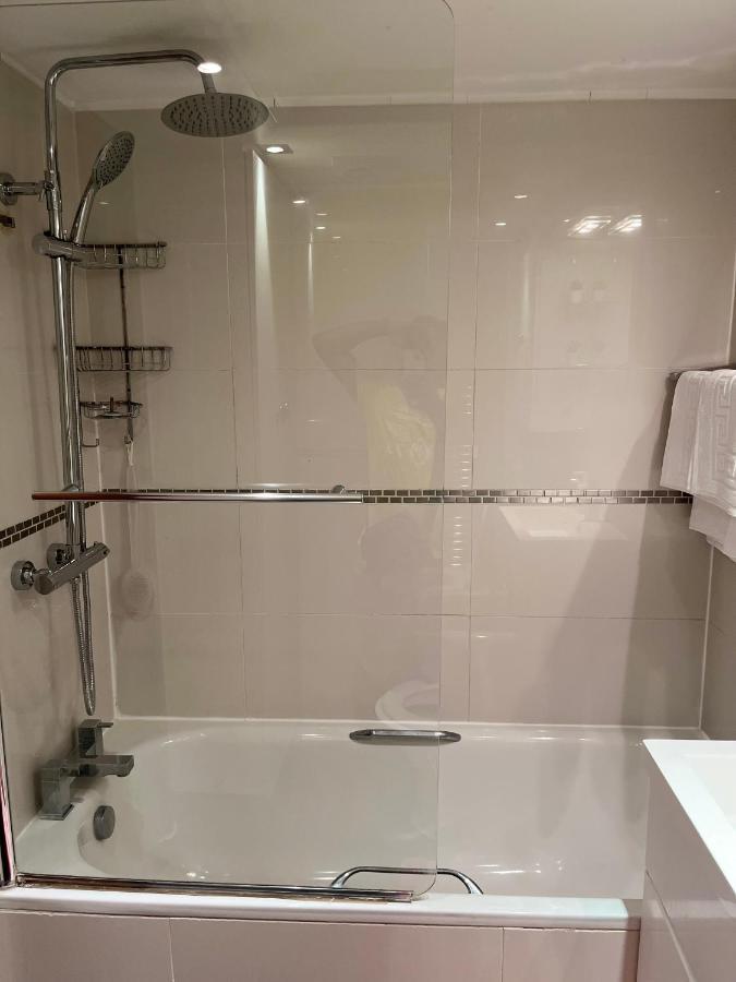 Stunning 1 Bedroom In Stunning Location - Mayfair Area Лондон Екстер'єр фото